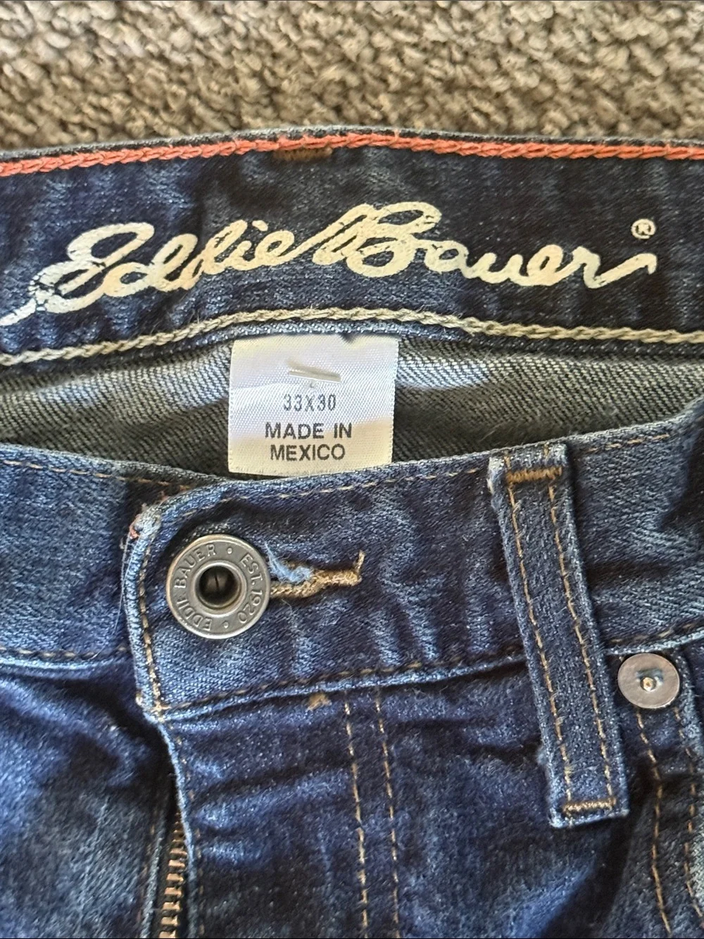 Eddie Bauer Men's Dark Blue Straight-Leg Jeans. Size 33x30.